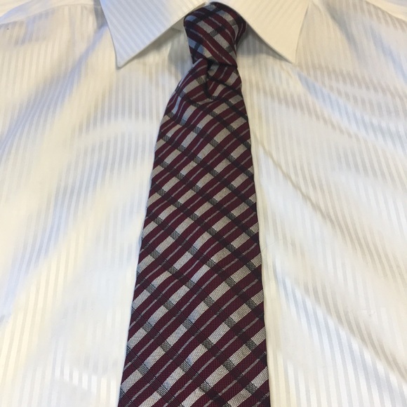 Jones New York - deep red, gray & black plaid 100% silk. Like New - Picture 4 of 8